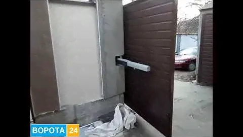 Распашные ворота Дорхан во Львове — VOROTA24.COM.UA
